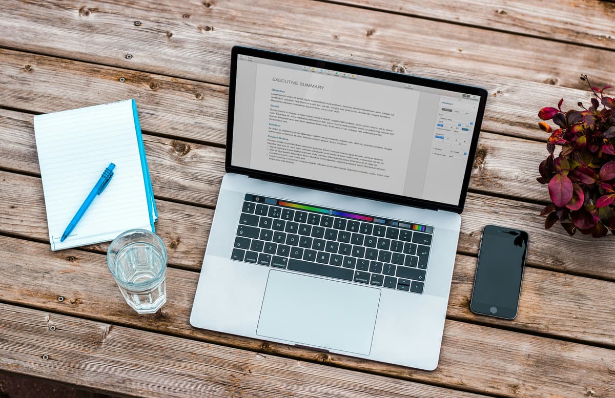 hvordan velge rett macbook pro: MacBook bærbar PC brukt til jobb