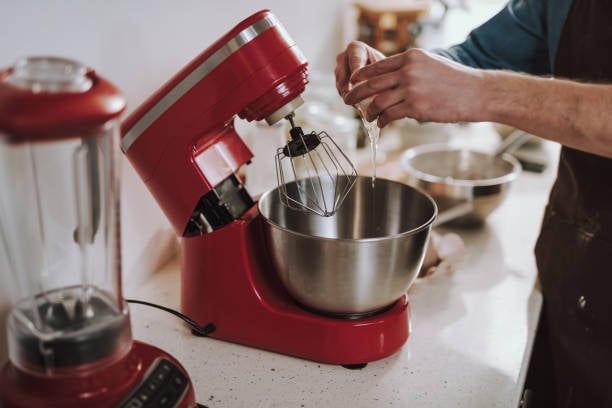 hvordan velge kjøkkenmaskin: deig til baking i kjøkkenmaskin