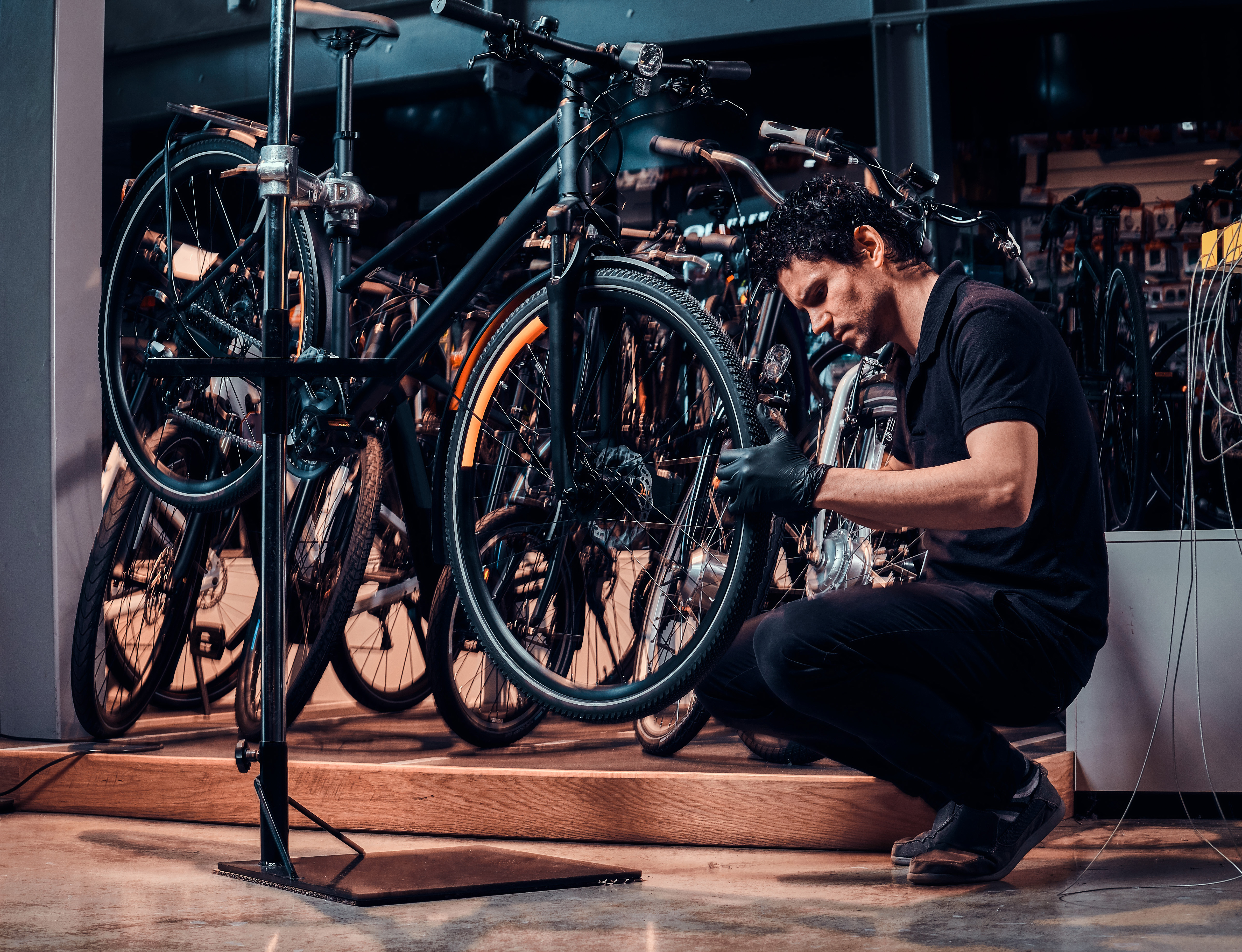 service elsykkel: sjekke sykkeldekk