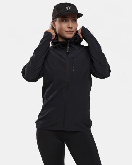 EQPE Bïelve Active Jacket W Deep Black (Storlek S)