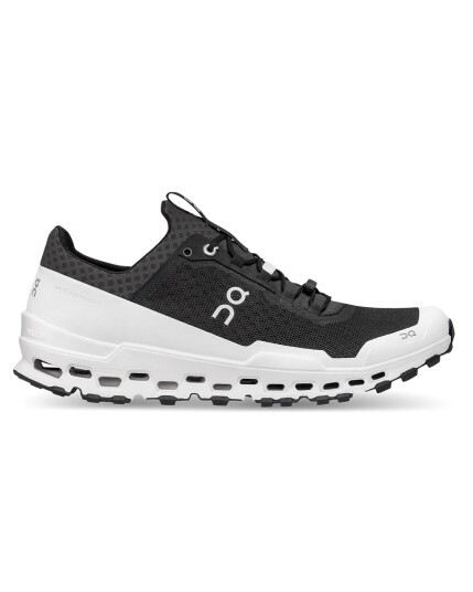 On Cloudventure Ultra M Black/White (Storlek 8.5 US)