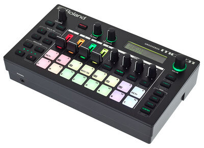 Roland MC-101