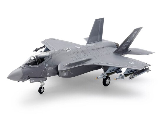 Tamiya 1/72 Lockheed Martin F-35A Lightning II