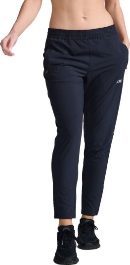 2XU Women's Aero Woven Jogger Sort M Woman