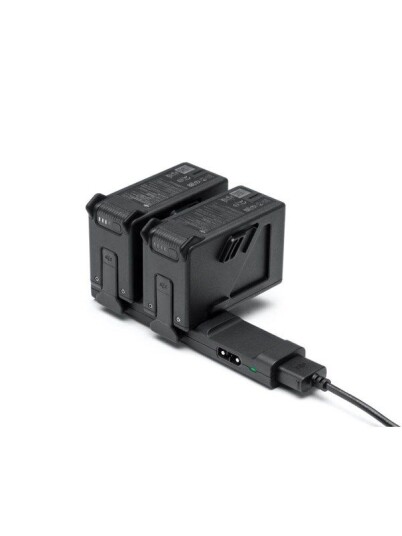 DJI FPV Battery charger + batteries