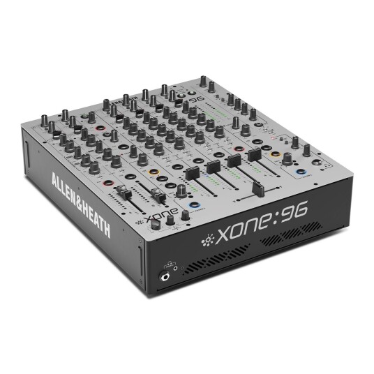 Allen & Heath Xone 96 Klubb- & Dj-Mikser / Lydkort