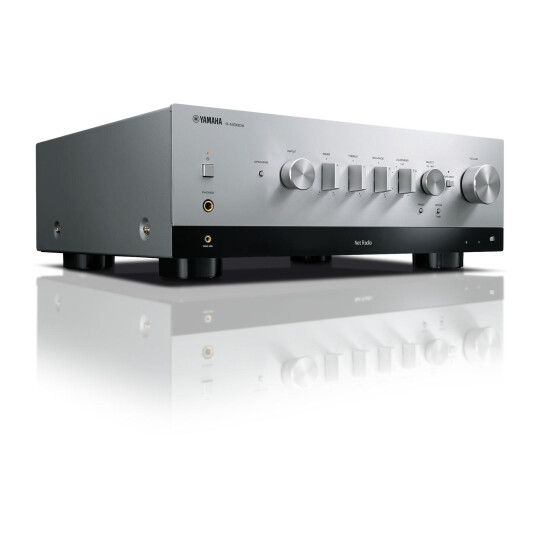 Yamaha R-N1000a Sølv Stereoreceiver Med Musiccast