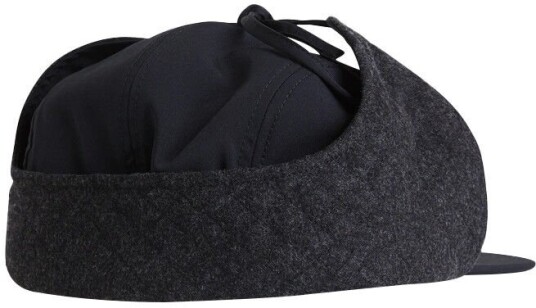 Peak Performance Flap Cap Black S/M