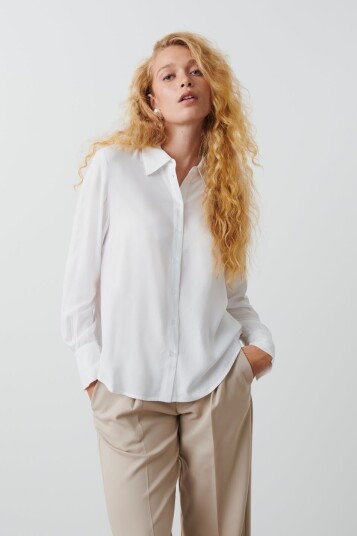 Gina Tricot - Viscose shirt - Skjorter - White - XS - Female  Female White