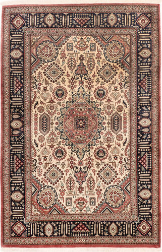 Håndknyttet. Opphav: Persia / Iran 75X116 Ghom Silke Teppe Teppe Ekte Orientalsk Håndknyttet Brun/Beige (Silke, Persia/Iran)