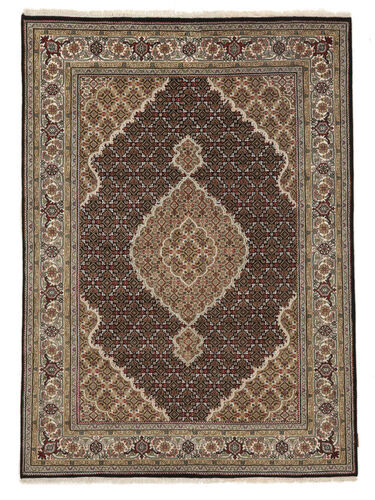 Håndknyttet. Opphav: India Tabriz Royal Teppe Teppe 168X232 Brun/Svart ( India)