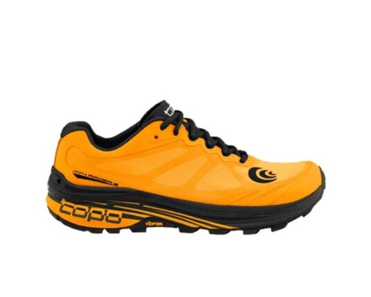 Topo Athletic MTN Racer 2 46