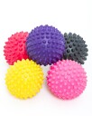 LEVITY Spiky Trigger Ball - Gul