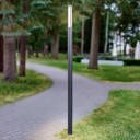 Lucande Smal, moderne LED-lyktestolpe Sidny